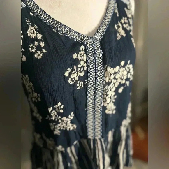 Patrons of Peace - Picture 4 of 7